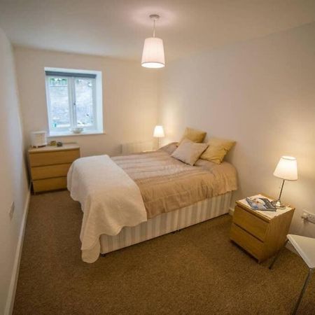 Champion Court Two Bedroom Flat Bristol Exteriör bild