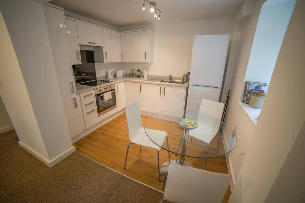 Champion Court Two Bedroom Flat Bristol Exteriör bild