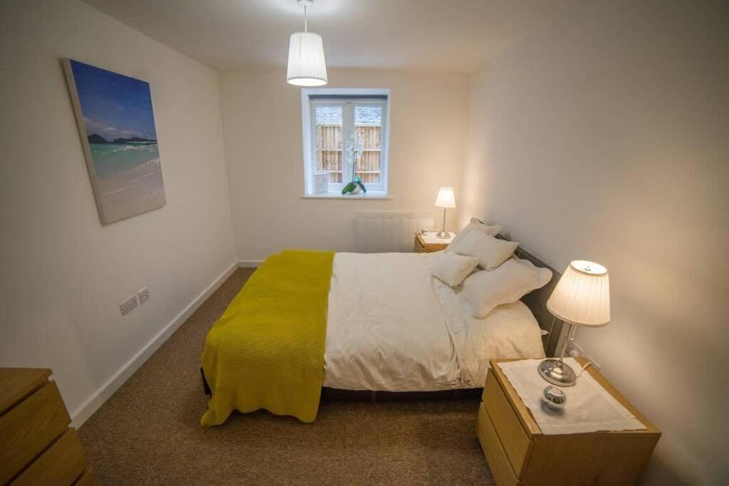 Champion Court Two Bedroom Flat Bristol Exteriör bild