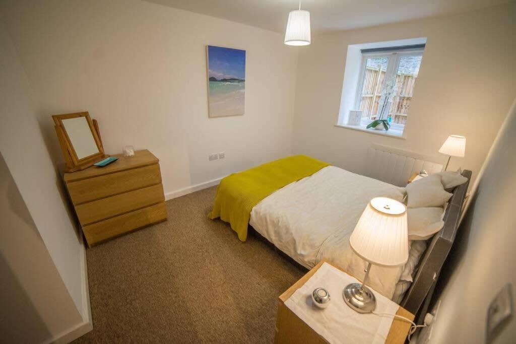 Champion Court Two Bedroom Flat Bristol Exteriör bild